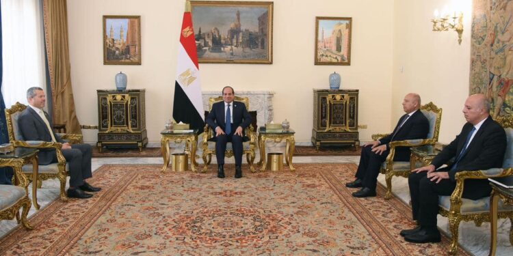 استقبل السيد الرئيس عبد الفتاح السيسي، اليوم، السيد “أرسينيو دومينجيز”، سكرتير عام المنظمة البحرية الدولية