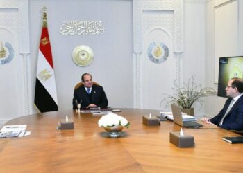 الرئيس السيسى يستعرض حزم الحماية الاجتماعية الجديدة مع رئيس الوزراء ووزير المالية