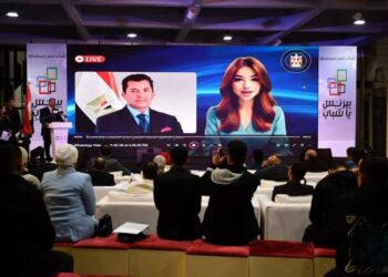 أشرف صبحى يطلق النسخة الحديثة من بوابة مصر للشباب والرياضة