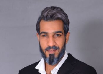 فارس البلوشي.. نجم عُماني يسطع في سماء الدراما الخليجية