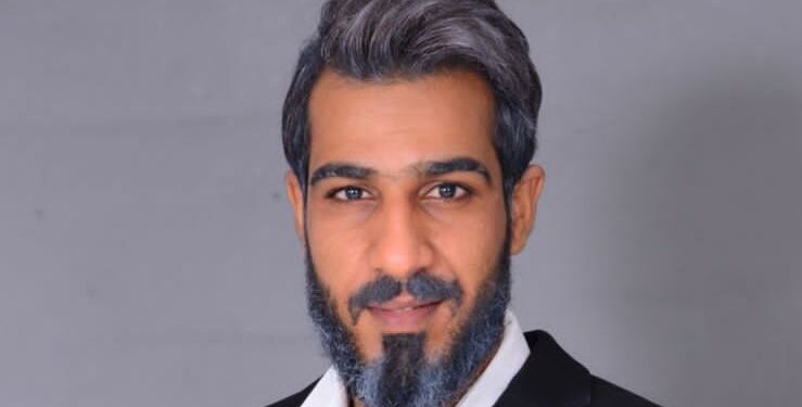 فارس البلوشي.. نجم عُماني يسطع في سماء الدراما الخليجية