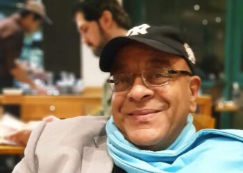 الشاعر الكبير عنتر هلال يفكر معكم ويكتب: انا مؤيد جدا لإعادة مشروع الكتاتيب