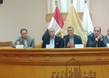 صلاح فضل.. حصاد الرحلة ندوة بالأعلى للثقافة