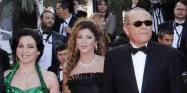 الفنانة سلاف فواخرجى تكتب: نعم احب هذه العائلة واحب محمود عبد العزيز اكثر!