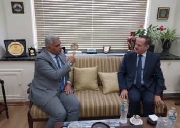 العزازي التقى يوسف مشاري بجامعة الدول العربية