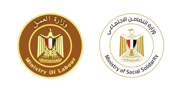 الإذاعى ياسر المطعنى يفكر معكم ويسأل: ماذا لو إحترمنا العلم ؟!