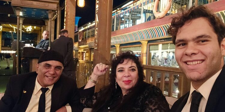 شاعرة الجنوب الدكتورة أمنية المراغى تحصد الجوائز في مهرجان قرطاج