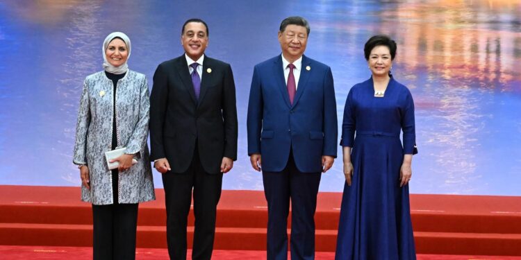 نيابة عن الرئيس السيسى.. مدبولى يشارك في حفل العشاء الرسمي بقمة منظمة شنغهاي للتعاون