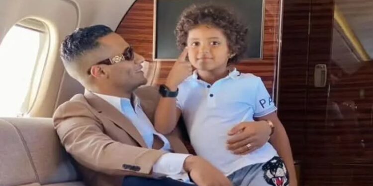 الفنان عبدالله الكاتب يقرأ لكم: تأييد إيداع نجل محمد رمضان دار رعاية الطفل