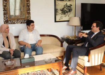 وزير الثقافة يعلن إطلاق مشروع “ذهب مصر” لتجميل الواجهات بجداريات تحمل الهوية المصرية بالتعاون بين وزارتي الثقافة والتنمية المحلية