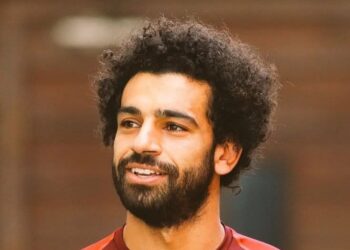 الفنان مجدى عيد يكتب عن الداعم الحقيقي محمد صلاح