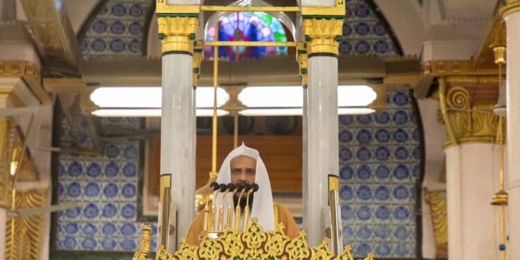 خطبة الجمعة من المسجد النبوي