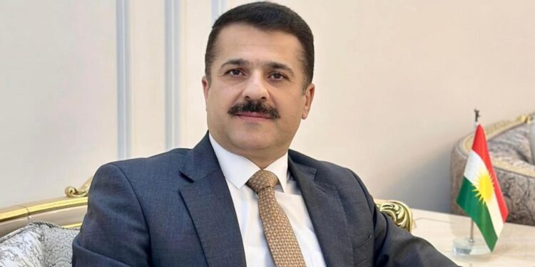 “الفيدرالية الفاشلة في العراق”.. كتاب هيمن آكريي يستعرض الأزمة والحلول ودور القادة