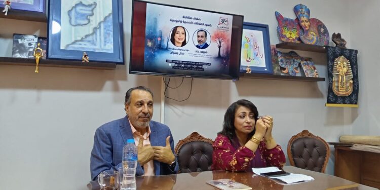 شريف جاد في صالون فضاءات أم الدنيا: قرار إنشاء مشروع الضبعة جرئ.. والعلاقات المصرية الروسية تحتاج تعزيزا أكبر