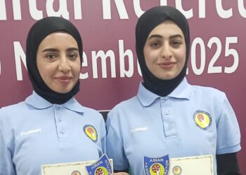 أول حكمتين سعوديتين تنالان الشارة القارية في كرة اليد..