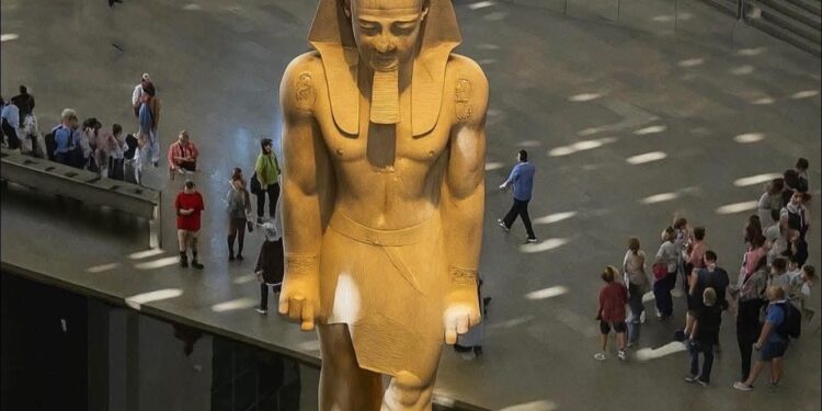 رمسيس غير عنوانه