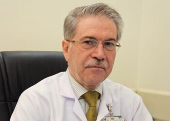 د.محمد طه شمسي باشا أخصائي الأمراض الباطنية بمستشفيات الحمادي: