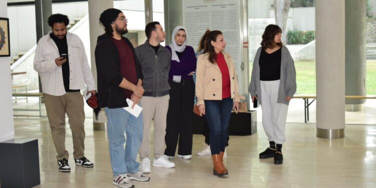 يحى تستقبل الحاصلين على جائزة الدولة للإبداع الفني والذين تم إيفادهم إلى إيطاليا