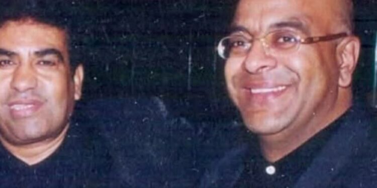 الشاعر الكبير عنتر هلال يكتب فى حب أحمد عدوية