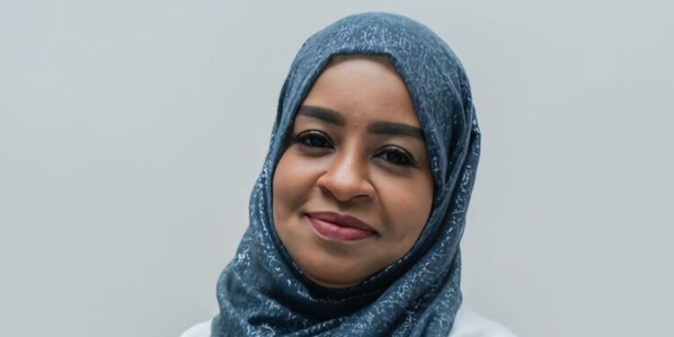 د.عزة بشير استشارية النساء والولادة بمستشفيات الحمادي.. تكتب: *التحضير النفسي للولادة: مفتاحك لتجربة أجمل*