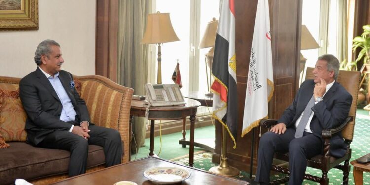 رئيس المجلس الاعلي للإعلام يلتقي مدير عام ام بي سي مصر وشمال افريقيا