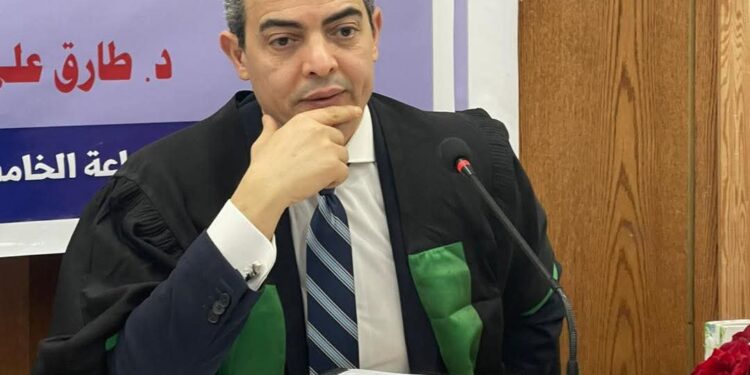 نقيب الإعلاميين مناقشًا ومحكّمًا  لرسالة دكتوراه بكلية الإعلام جامعة القاهرة
