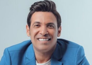 لفتة إنسانية مؤثرة.. سعد الصغير يتكفل بعلاج طفل ويحقق حلم سيدة