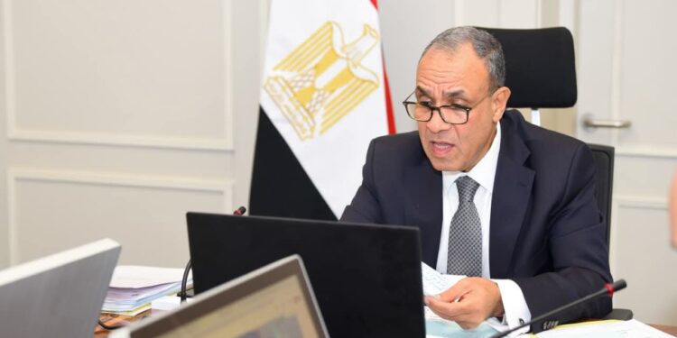 وزير الخارجية يشارك في اجتماع الجامعة العربية لبحث التصعيد العسكري في المنطقة