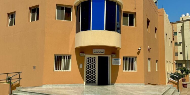 فريق طبي بمركز صحي مخططات الشرائع 7 ينقذ حياة مريض بعد توقف القلب والتنفس