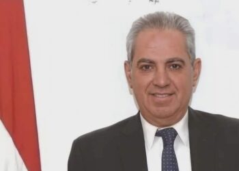 الأمير أباظة المرشح لعضوية إتحاد الكتاب كما نعرفه جميعا سيرة ومسيرة