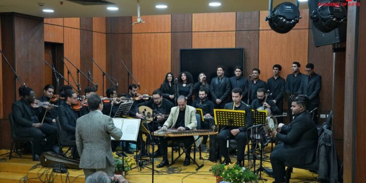 المعهد العالي للموسيقى العربية يحتفل بذكرى انتصارات العاشر من رمضان بقاعة رتيبة الحفني
