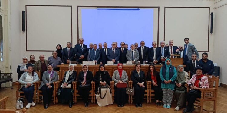 انطلاق الحلقة النقاشية الثانية للعربي للتنمية ..“إدارة موارد المياه والطاقة أساس الاستدامة للأجيال القادمة”