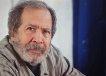 بعد إصابته بجلطة دماغية.. خالد النبوي يتكفل بعلاج الفنان سامي عبد الحليم