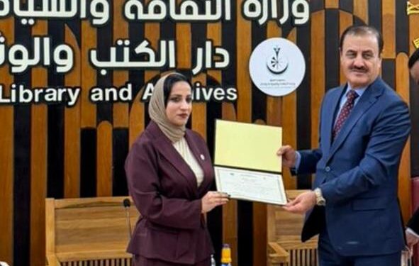 الناقدة الدكتورة موج يوسف تطالب بالحرية الفكرية بالدراسات الاكاديمية الجامعية