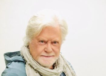 حسين فهمي بطل للفيلم الصينى “The Story I Found In china” ضمن تعاون فنى كبير مع شبكة تليفزيون الصين الدولية