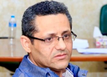 نقيب الصحفيين يكتب مناشدا الزملاء رؤساء التحرير وأصحاب قرار النشر