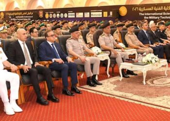 المتحدث العسكرى: الفريق / أشرف سالم زاهر القائد العام للقوات المسلحة وزير الدفاع والإنتاج الحربى يشهد إفتتاح المؤتمر العلمى الدولى السنوى للكلية الفنية العسكرية ..