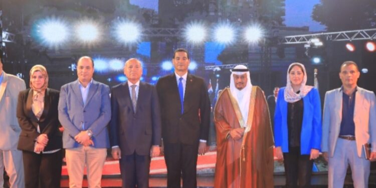 بحضور محافظ القاهرة والمستشار الثقافي السعودي.. تكريم مميز للصحفيين والإعلاميين من أكاديمية السادات