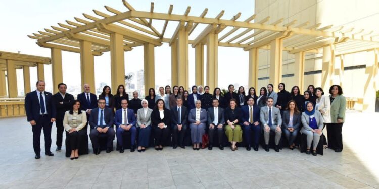 النيابة العامة تُنظِّم ست ورش عمل تدريبية هي الأولى من نوعها لعدد ١٧٠ من عضوات النيابة العامة في جرائم العنف ضد المرأة والتعامل مع الضحايا