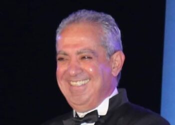 الأمير أباظة يكتب لكم عن تشارلز شابلن وخلاصة تجربته فى الحياة