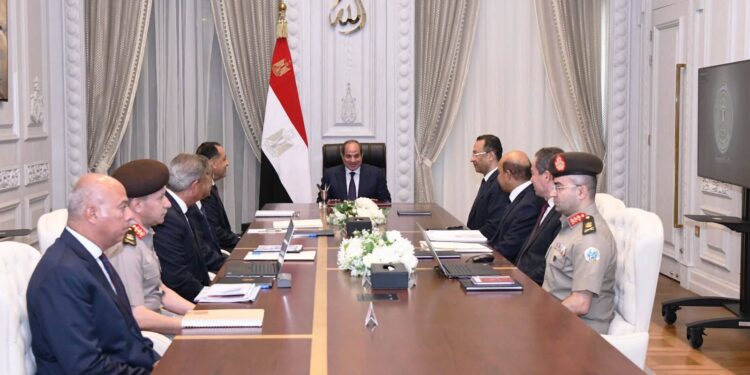 الرئيس يستعرض الموقف التنفيذي لمشروع أرشفة ورقمنة تراث الإذاعة والتلفزيون المصري