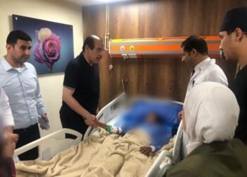 تنفيدا لتوجيهات الرئيس السيسي.. وزير الصحة يكلف نائبه بزيارة مصابي حادث الإسماعيلية والاطمئنان على حالتهم الصحية