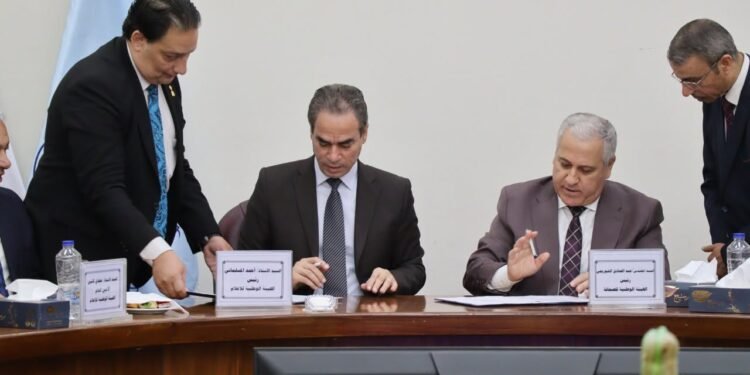 الشوربجي والمسلماني يوقعان بروتوكول التعاون بين هيئتي الصحافة والإعلام