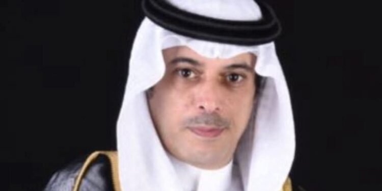 الشباب.. الوعي الرقمي والأمن الفكري بين الأصابع والشاشات.. عندما تُدار حياتنا عن بُعد!