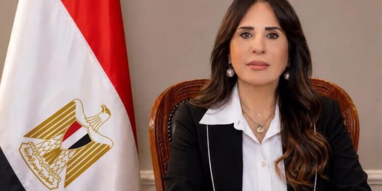 وزيرة الإسكان: تخصيص 1168 قطعة أرض للمواطنين الذين تم توفيق أوضاعهم بمدينة العبور الجديدة