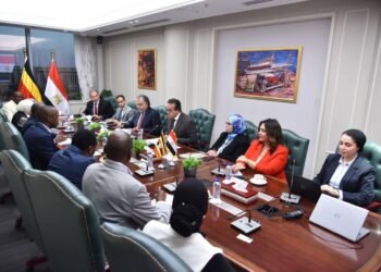 وزير الصحة يستقبل نظيره الأوغندي لبحث تعزيز التعاون الصحي بين البلدين