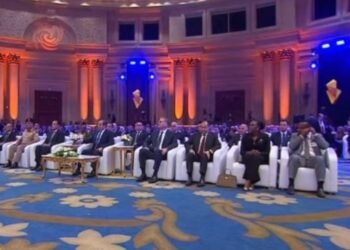 الرئيس السيسى يشهد افتتاح منتدى مصر للتعدين ويتفقد أجنحة المشاركين
