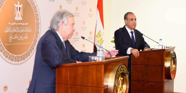 وزير الخارجية يستقبل الأمين العام للأمم المتحدة لبحث التعاون المشترك والمستجدات الدولية