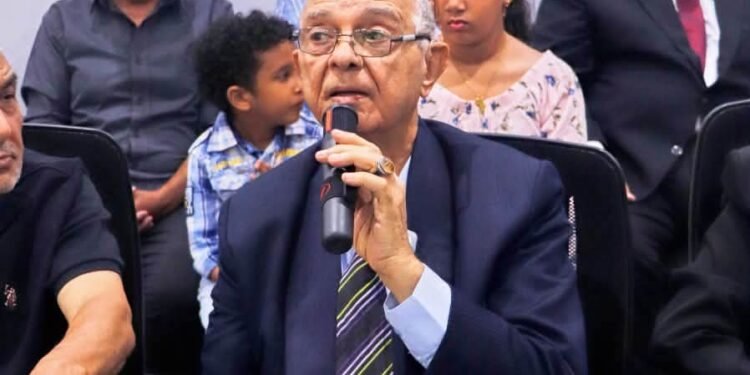 البطل حسن السباعي يعيد نبض العزة في ذكرى النصر