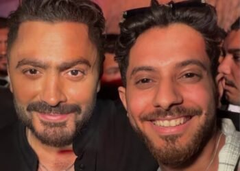 إيماناً بالمواهب الجديدة.. تامر حسني يدعم المطرب مؤمن خالد قبل حفلته بساقية الصاوي